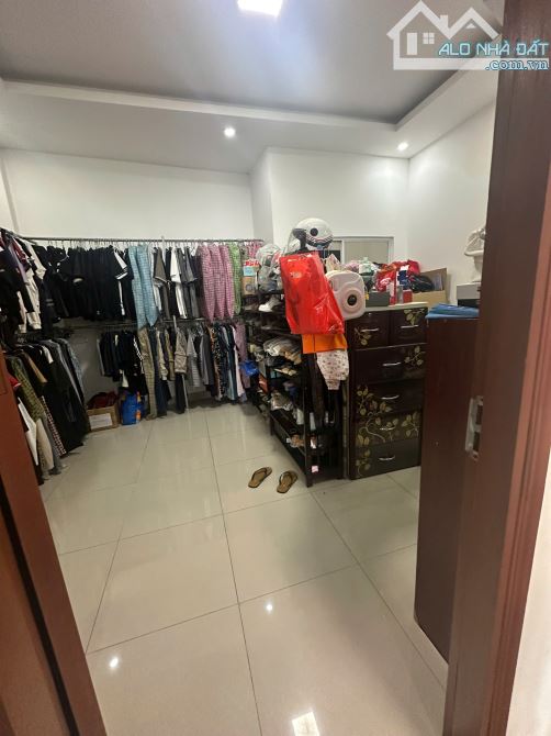 Bán gấp nhà 4 lầu ô tô ngủ trong nhà Huỳnh Văn Nghệ, P. 15, Tân Bình chỉ 8.5 tỷ. TL - 9
