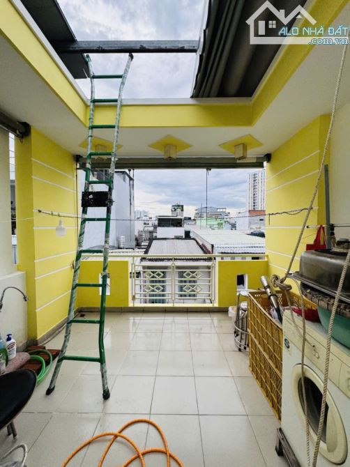 💥 Nhà Đẹp 3 Tầng Đúc – 4x10m – Hẻm Xe Hơi Bùi Tư Toàn – hợn 4T - 9