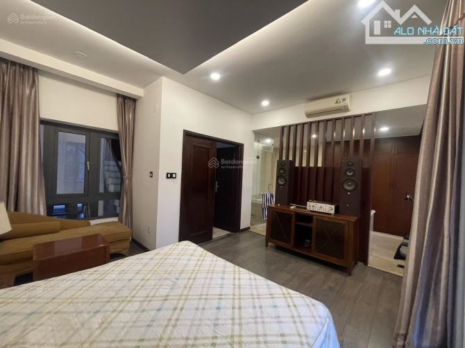 Siêu phẩm! Bán biệt thự 4 Tầng Thạnh Mỹ Lợi đẹp- - 10x17.5m - HĐT: 35tr/th - Giá 22,8 tỷ - 9