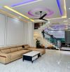 NHÀ MỚI 100% - FULL NỘI THẤT - XE HƠI ĐẬU CỬA Tiện ích xung quanh đầy đủ