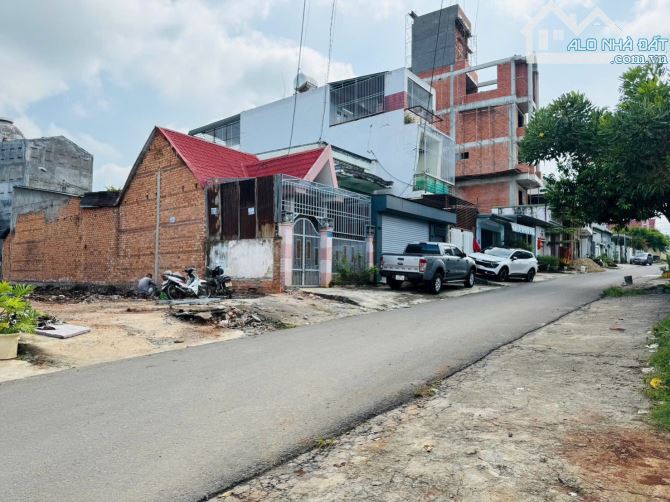 BÁN ĐẤT MẶT TIỀN HẺM 233 XÔ VIẾT NGHỆ TĨNH - PHƯỜNG BUÔN MA THUỘT !!!
