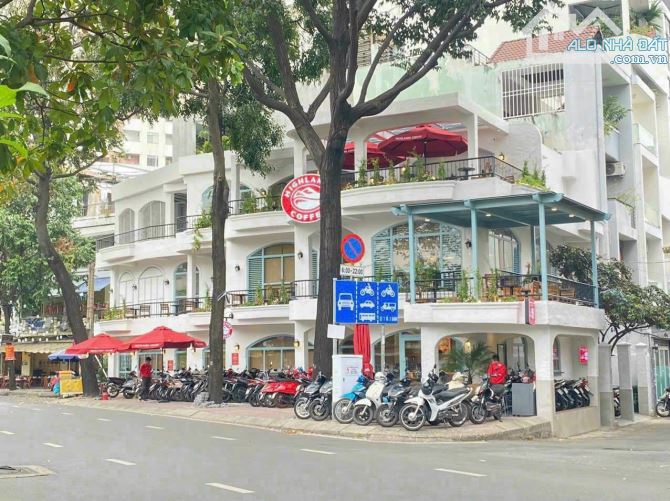 *Nhà Góc 2 mt Phạm Thế Hiển, ngay Đại Học Ngoại Ngữ, (dòng tiền 50tr), dt 160m2 giá 16 Tỷ