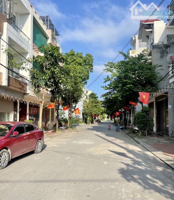 Cần Bán Mảnh Đất Đẹp Giá Tốt , Phân Lô KĐT Đồng Quýt