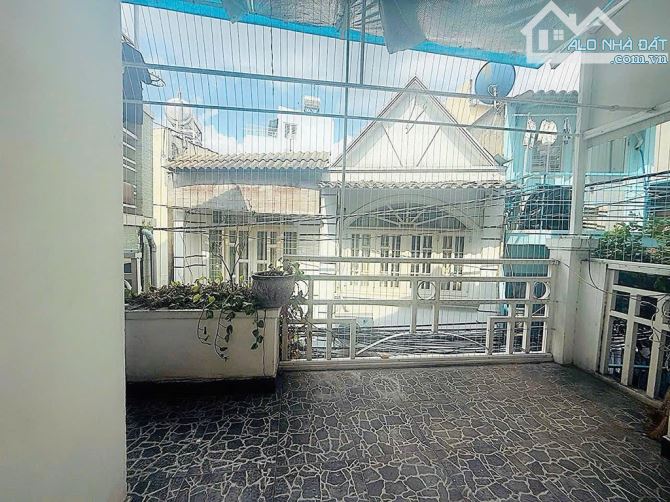 Bán nhà Trần Xuân soạn quận 7 thành phố hồ chí minh