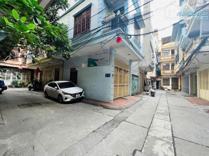 13,1 tỷ, 50m2, 5 tầng phân lô cán bộ cấp cao, ô tô vào nhà, Kim Ngưu, HBT