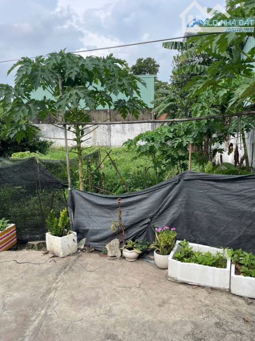 Bán 2 lô đất gần đường DT 743 , vin com 550 giá 2.999 tỷ