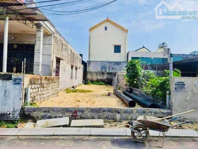 Bán nhanh lô đất biển bảo ninh trục thông đẹp