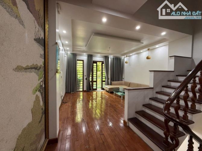 Bán nhà ngõ 180 Thanh Bình Mỗ Lao 50m2*5T mặt tiền 5m, Plo bàn cờ, anh sinh dân trí cao