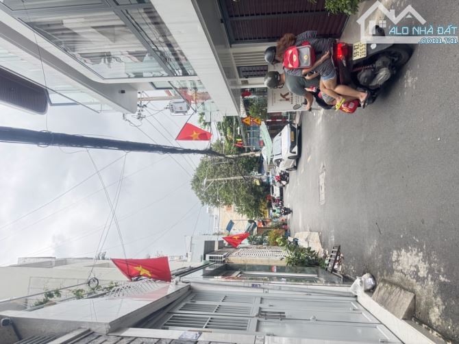 BÁN NHÀ SÁT CÔNG VIÊN GIA ĐỊNH, HÊM XE HƠI, 4x17M2, NGUYỄN VĂN CÔNG GÒ VẤP, NHỈNH 7.7 TỶ