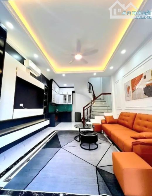 39M-NHÀ ĐẸP LÒ ĐÚC -FULL NỘI THẤT -GẦN PHỐ -GIÁ TỐT