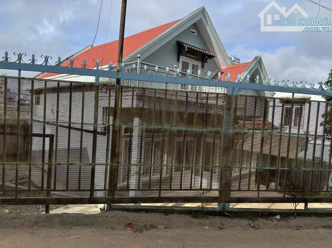 bán nhà 326m2 phường 8 đà lạt có 300m2 đất ở đô thị 12,5 tỷ