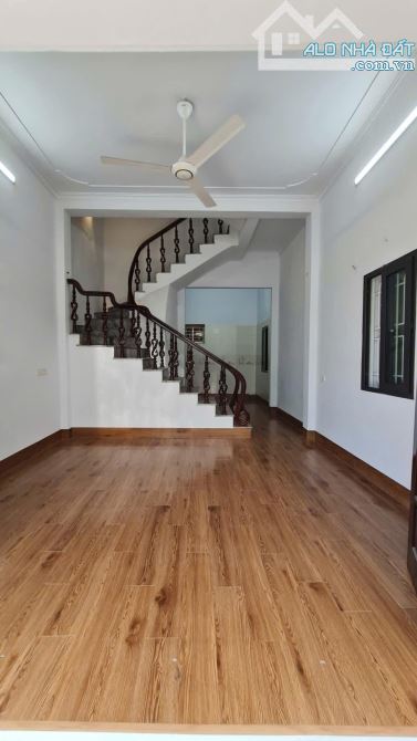 Bân nhà dân xây 45m-3 tầng  Thanh Trì hơn 4 tỷ