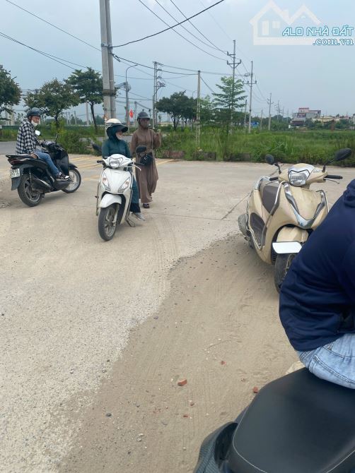 Nhanh tay sở hữu lô đất 54m2 tại Sen Phương, Phúc Thọ, Hà Nội. giá 990 triệu đường ô tô