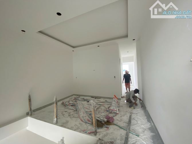 BÁN GẤP NHÀ 1 LẦU ĐANG XÂY CHỈ 1,4Tỷ