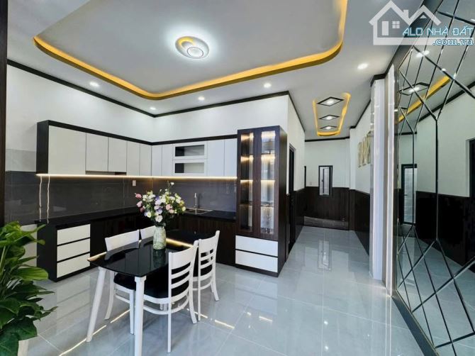 CHÍNH CHỦ BÁN GẤP CĂN NHÀ GÁC LỬNG GIÁP ĐƯỜNG ĐỒNG KHỞI BIÊN HOÀ GIÁ 1TỶ450 THƯƠNG LƯỢNG M