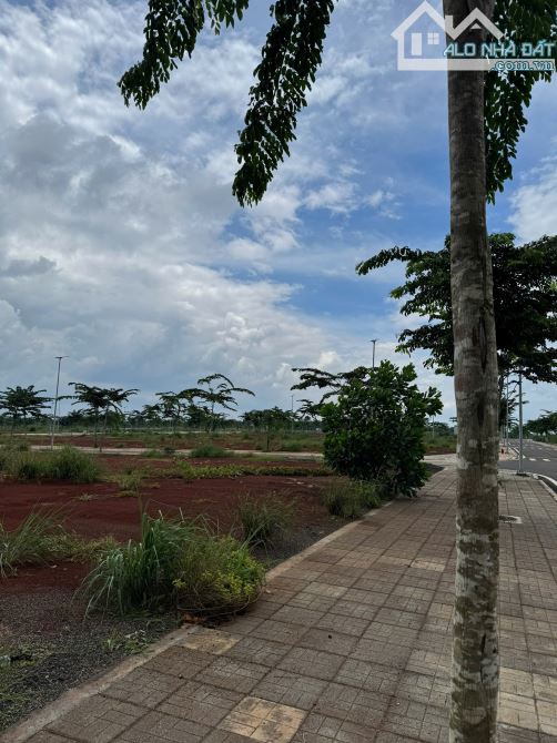 🔥BÁN ĐẤT BÌNH PHƯỚC 100M2 GIÁ CHỈ 400TR , PHÁP LÍ ĐẦY ĐỦ- KHU VỰC TIỀM NĂNG ĐẦU TƯ