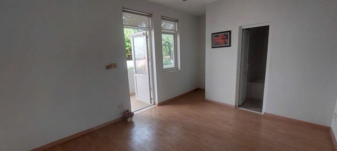 Building Quận 9 , Sân vườn, HDT 90tr/tháng. giá cực tốt T9/2025