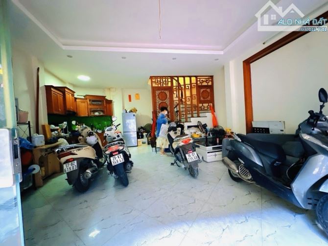 NHÀ ĐẸP HOÀNG HOA THÁM 45m2 LÔ GÓC- ÁNH SÁNG NGẬP TRÀN