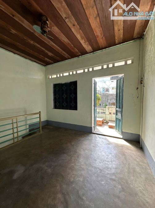 BÁN NHÀ HẺM 220 NGUYỄN THÁI HỌC – P. QUY NHƠN NAM 📐 DT: 68m² (ngang 4m)