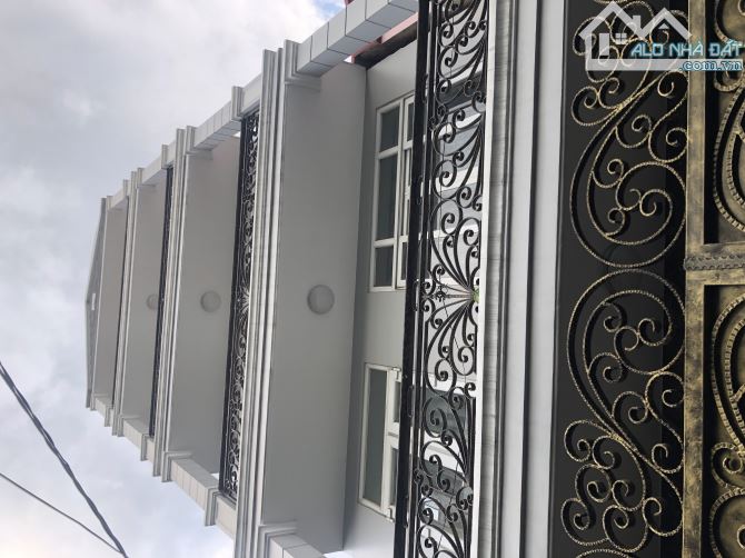 Bán nhà hẻm 339/ Lê Văn Sỹ, Phường,13,Quận,3,Dt: 5x20m2,Kc: 6 Lầu,Giá Bán: 27 Tỷ 9