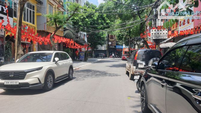 VỊ TRÍ SIÊU ĐẸP KHU PHÂN LÔ PHỐ TRẦN QUÝ KIÊN , CẦU GIẤY ,6 TẦNG ,THANG MÁY , 18 TỶ.