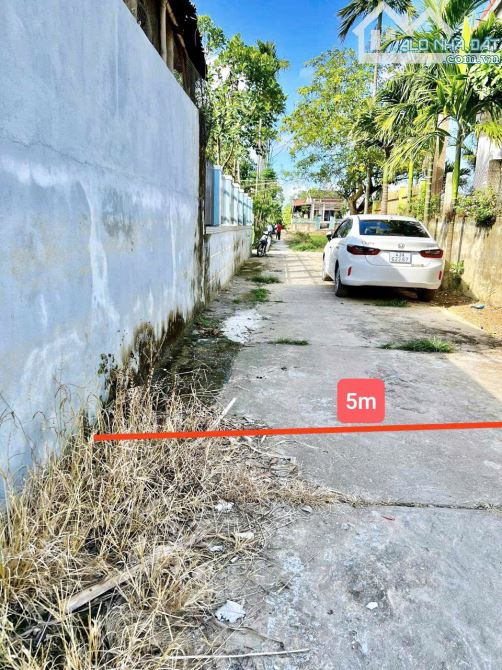 🆘 Đường 5m5 (qh15m5). Sau trường Trần Hưng Đạo DT610b. Gần Chợ Hà Mật