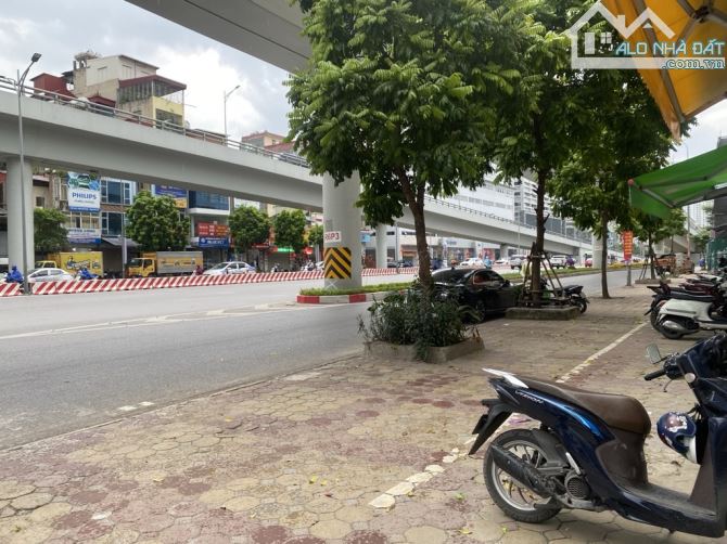 💥Nhà Đẹp Trường Chinh, 40m Ra Mặt Phố, Nội Thất 5 Sao, DT 41m2, 6 Tầng Thang Máy