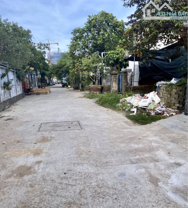 BÁN ĐẤT KIỆT Ô TÔ TRANH NHAU HOÀNG QUỐC VIỆT THÔNG VÕ NGUYÊN GIÁP, HUẾ