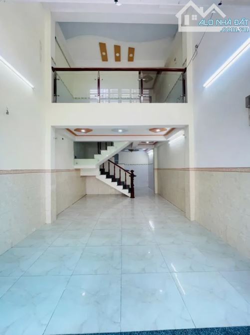 BÁN GẤP NHÀ NGUYỄN TƯ GIẢN GÒ VẤP 4 TẦNG HXH GIÁ CHỈ 5.68 TỶ