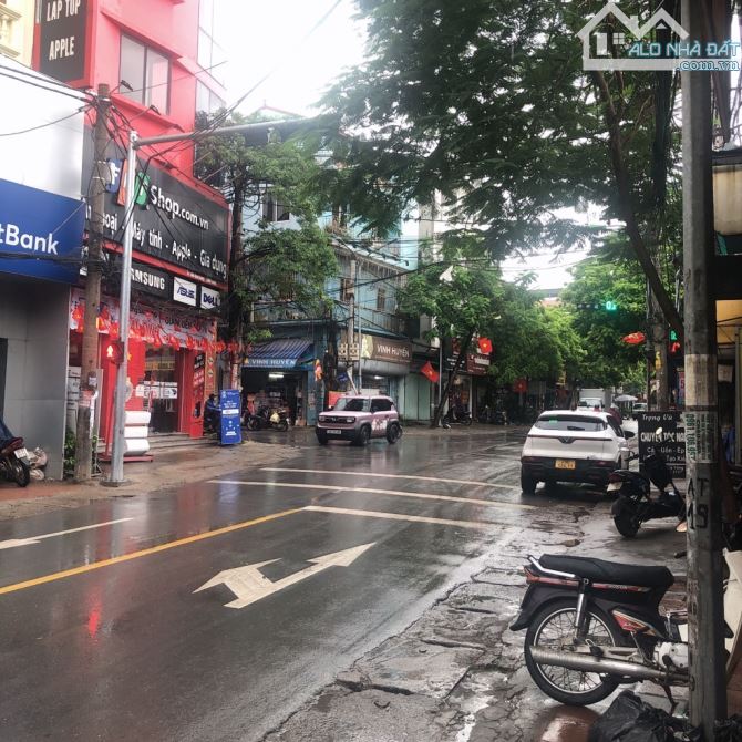 Bán nhà ngãi cầu an Khánh 82m2. 15,7 tỉ