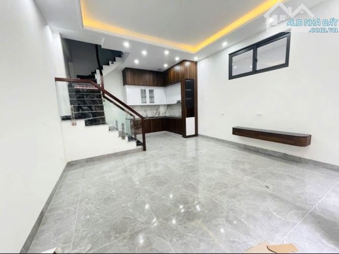 BA GÁC QUA, AN SINH TỐT GIÁP TRƯƠNG ĐỊNH- 36M- 6,82 TỶ