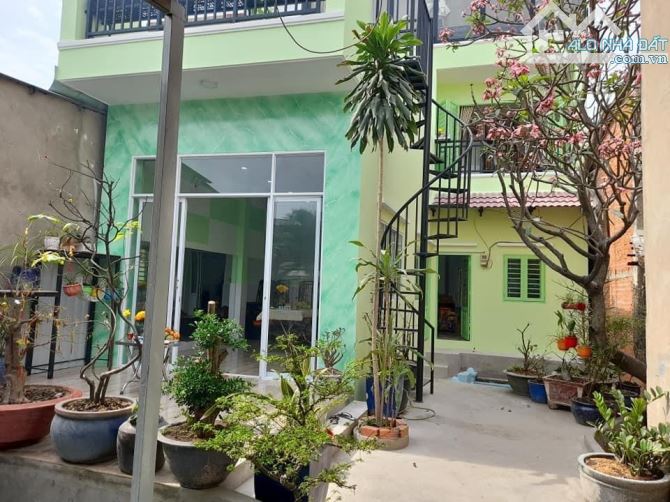 💥 NHÀ 3 TẦNG – 205M² – NGANG 7.4M – HỒ VĂN LONG, TÂN TẠO, BÌNH TÂN – GIÁ 5.5 TỶ 💥