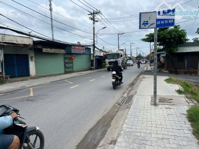 cần bán căn biệt thự mới đẹp tại đương đỗ văn dậy tân hiệp hóc môn