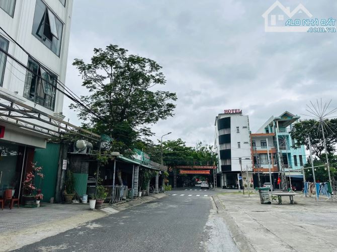 Bán đất đường Giáp Văn Cương, dt:5x16m, View trực diện biển Nguyễn Tất Thành - 1