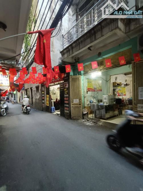 50M RA MẶT PHỐ NGUYỄN TRÃI_THÔNG TỨ TUNG_KINH DOANH ĐỈNH_DT81m_4T_MT5.5m_GIÁ 21.3 TỶ
