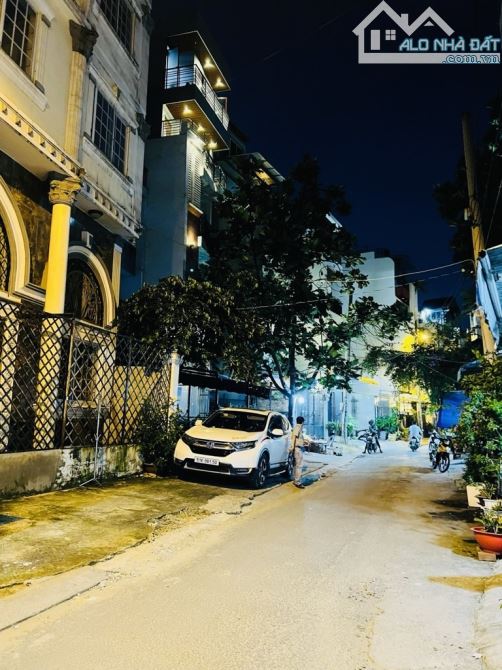BÌNH THẠNH HẺM XE HƠI VŨ HUY TẤN 25M² TẶNG FULL NỘI THẤT – NHÀ ĐẸP 4 TẦNG – 3PN – 6.5 TỶ B