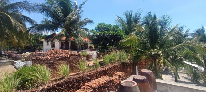 CƠ HỘI SỞ HỮU 7400M2 ĐẤT MẶT BIỂN DỐC LẾT siêu rẻ 27 triệu /m2 - Mặt biển ngang 68m