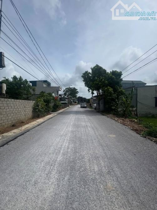 Cần bán lô góc 120m đất thổ cư giá 235tr/lô, vị trí xã Thạch Quảng Thạch Thành Thanh Hoá