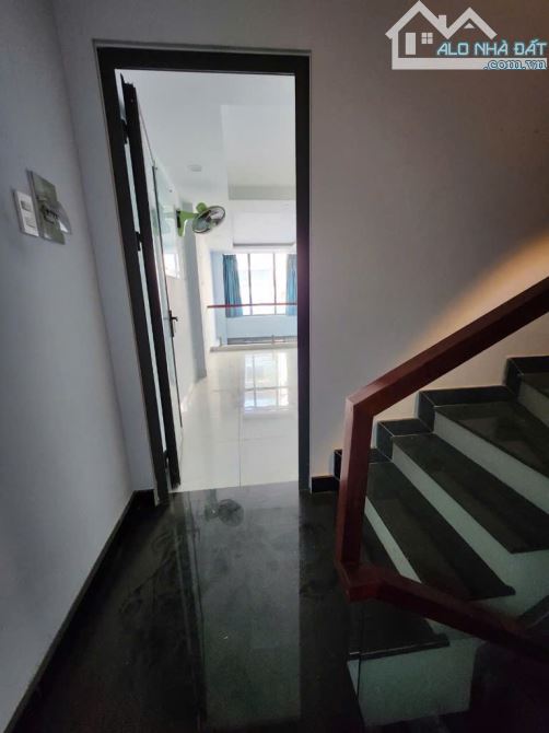 🔥🌹 NGUYỄN THIỆN THUẬT, P, Q3, 30m2, 5 TẦNG, 4 PHÒNG NGỦ, 3 WC. GIÁ: 9,5 TỶ🔥🌹
