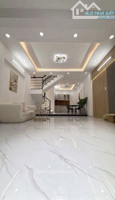 Bán nhà có dòng tiền 20tr/tháng ngay Nguyễn Văn Công, Gò Vấp/ 2 Tỷ 140/ 53m2, Sổ Riêng