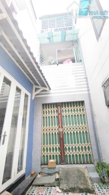 Bán nhà hẻm Trần Quang Khải, thuận tiện đi lại