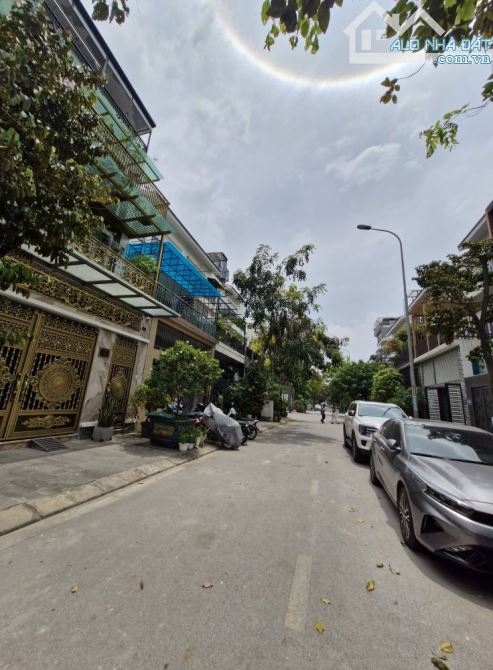 🔥 LIỀN KỀ XUÂN PHƯƠNG - FORES – 90m² – 4 tầng – MT 5.8m – 2 MẶT TIỀN – Giá 26.9 tỷ 🔥  🏡