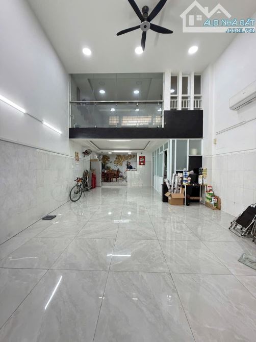 Bán Nhà MTKD Đường Sơn Kỳ dt  5.1x19 NH 6.8m (lửng 2 lầu) GIá Tốt 16.8 tỷ TL