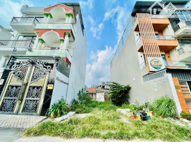 Bán lô đất Linh Đông 100m2 đường xe tải thông chỉ 6.8 tỷ gần 4S Linh Đông