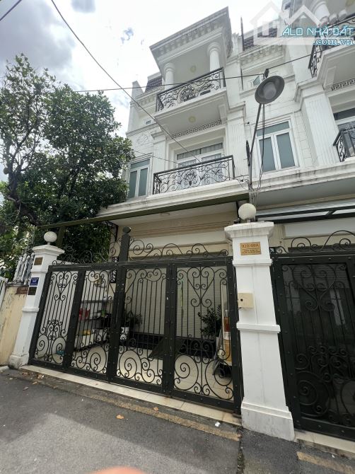 Hẻm Xe Hơi Cộng Hòa - Thăng Long, P4, Tân Bình. DT: 5x22m, 4 Tầng Giá Bán 17.5 Tỷ