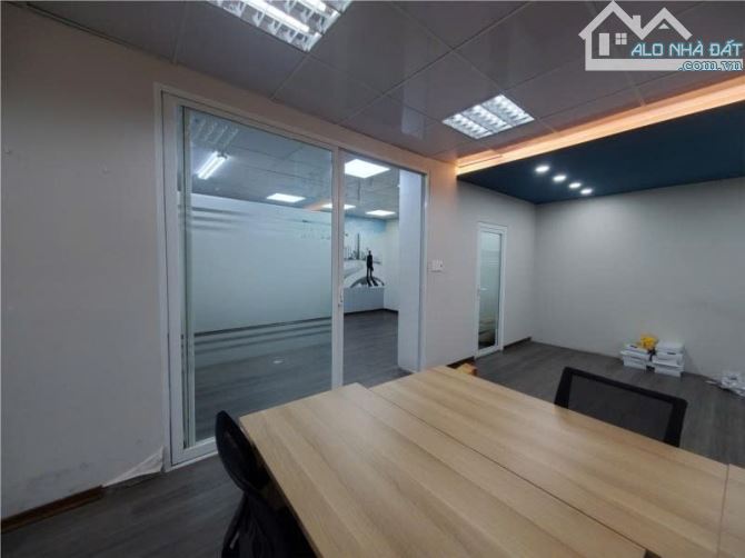 siêu hiếm. Bán tòa nhà mặt tiền Lương Đình Của, An Khánh Q2 HCM ngang 10x20 HĐT 200tr