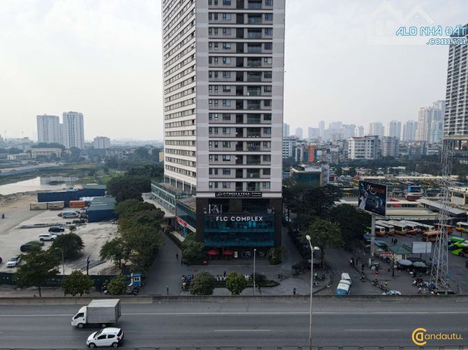 Cần Bán Chung Cư FLC 18 Phạm Hùng  DT: 60m  4 tỷ 2N2VS
