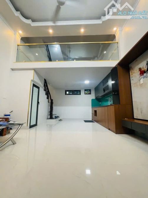 NHÀ ĐẸP KIM NGƯU_HAI BÀ TRƯNG – GẦN PHỐ – FULL NỘI THẤT – VỊ TRÍ TRUNG TÂM