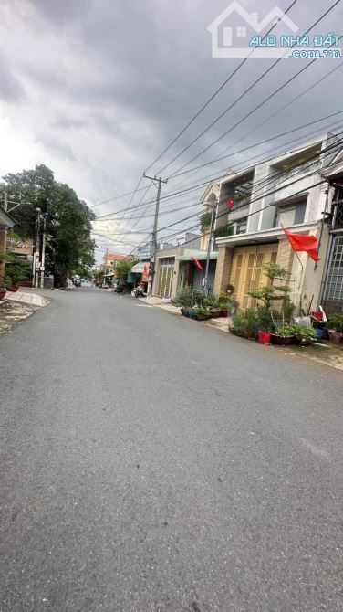 BÁN ĐẤT – VỊ TRÍ SIÊU ĐẸP P. TAM HIỆP, BIÊN HOÀ  📍 1 xẹt Lý Văn Sâm – đường nhựa 8m thông