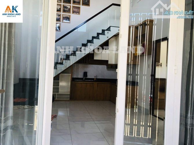 NHÀ 2 TẦNG GÓC 2 MẶT TIỀN - GẦN HOÀNG DIỆU 2 - P.LINH TRUNG - OTO VÀO THOẢI MÁI - 4,5 TỶ